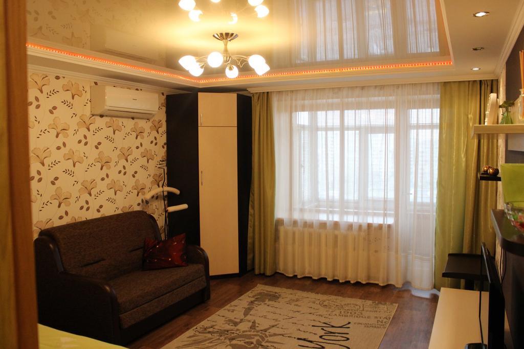 Svetlana'S Apartments Sumy Ngoại thất bức ảnh